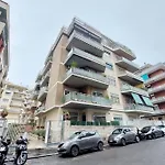 Ych-Nice Flat With Patio Near Vatican