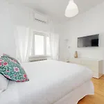 Ych-Nice Flat With Patio Near Vatican