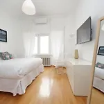 Ych-Nice Flat With Patio Near Vatican