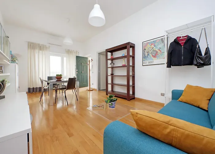 Ych-Nice Flat With Patio Near Vatican
