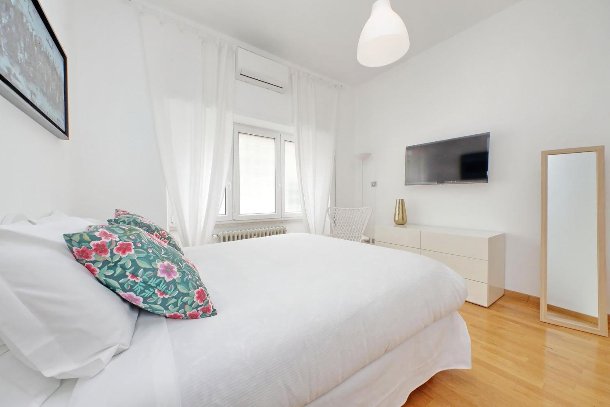 Ych-nice Flat With Patio Near Vatican Appartamento Roma