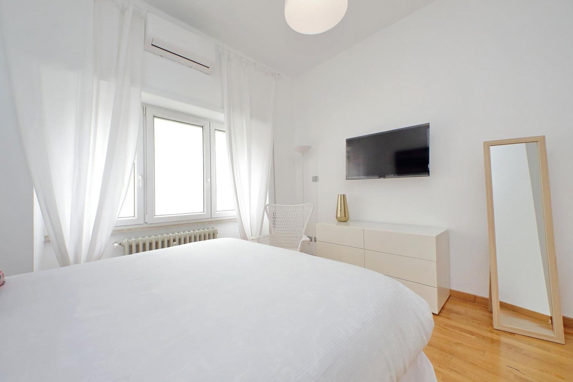 Ych-nice Flat With Patio Near Vatican Roma