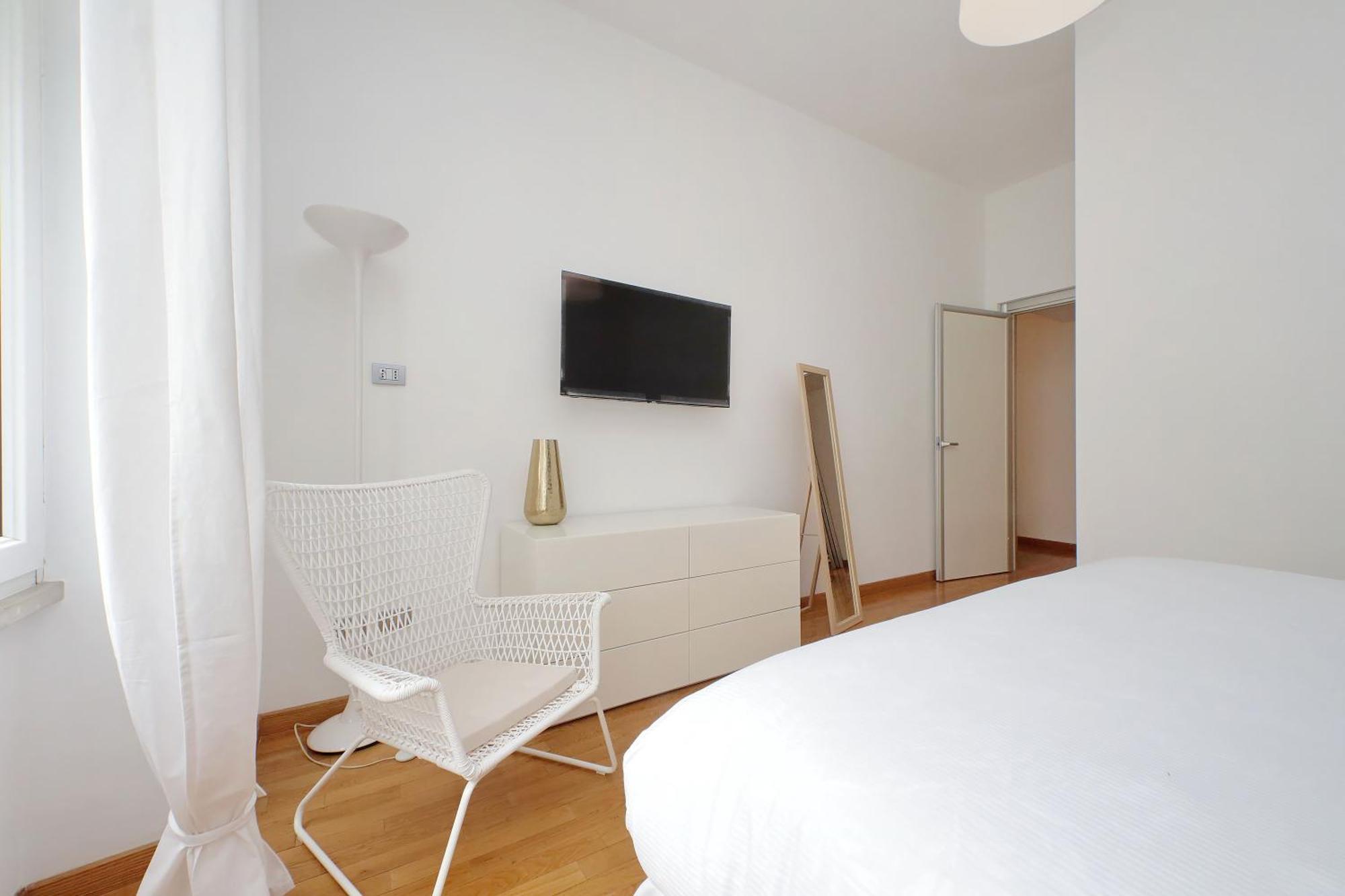 Ych-nice Flat With Patio Near Vatican *