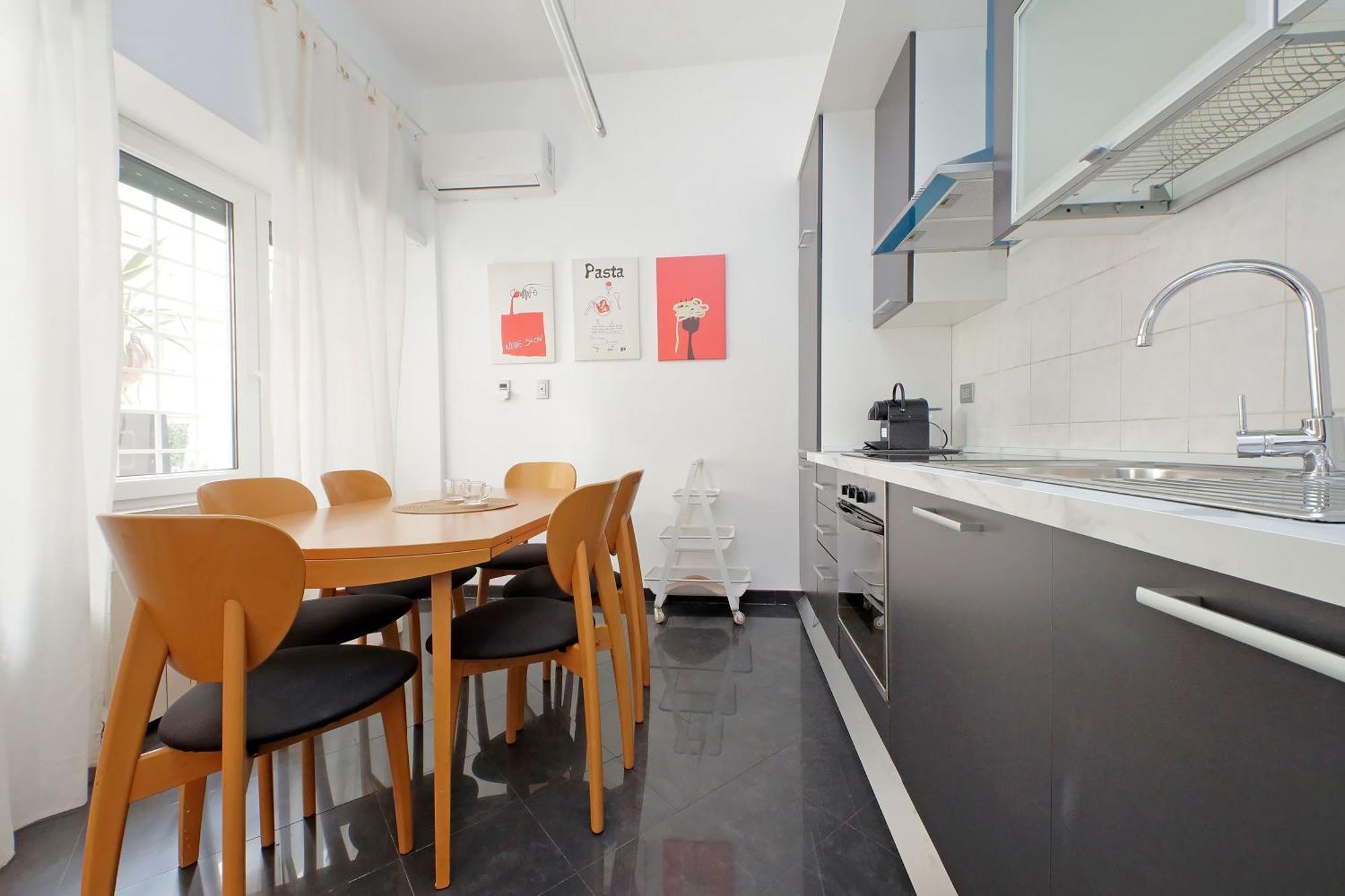 Ych-nice Flat With Patio Near Vatican Appartamento *