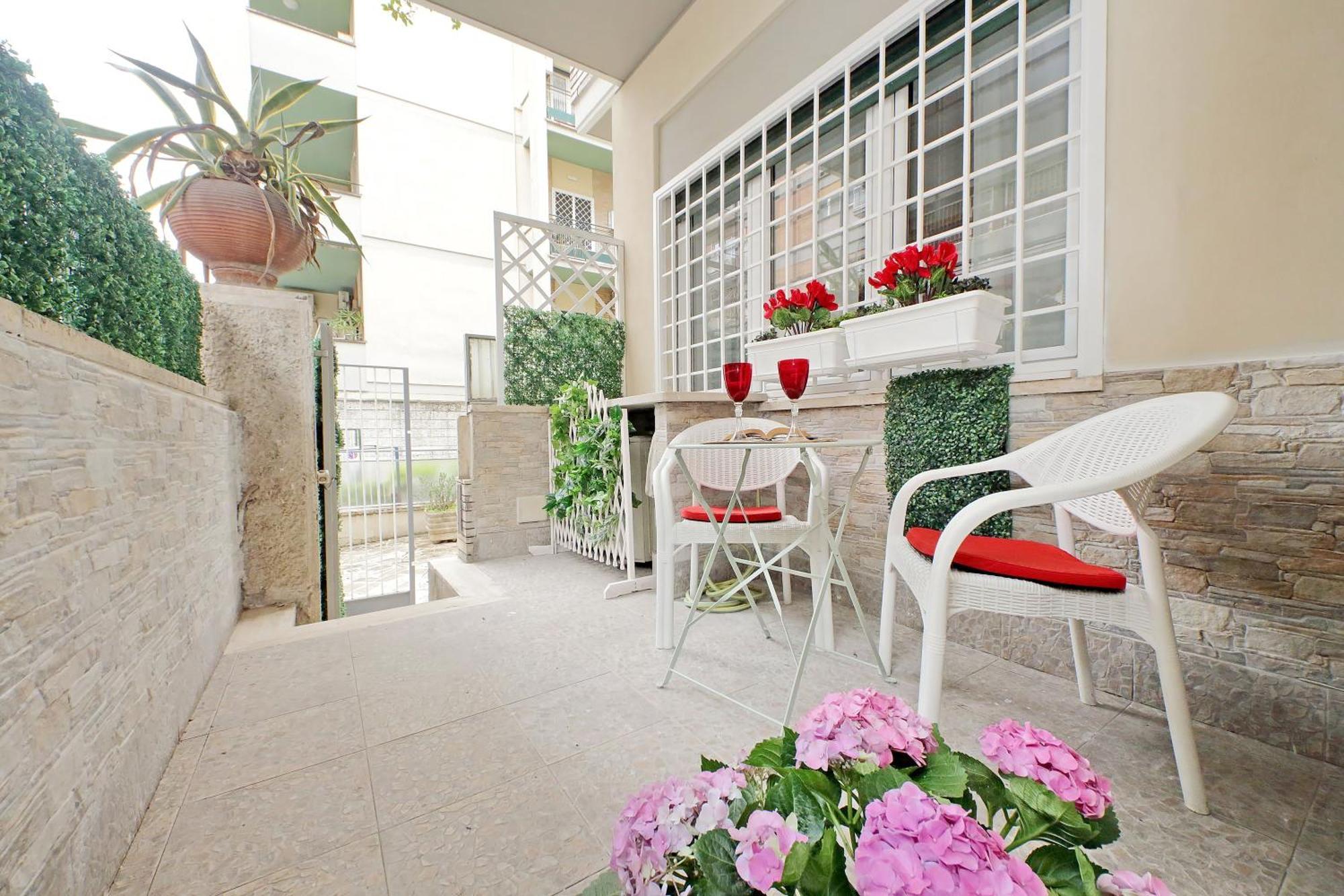 Appartamento Ych-nice Flat With Patio Near Vatican